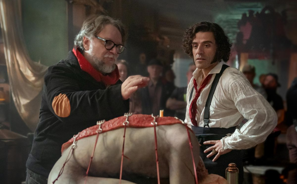 Image › La Sierra Madre Imágenes Del Detrás De Cámaras De Frankenstein De Guillermo Del Toro.
