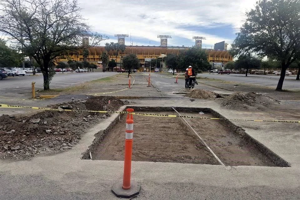 Estadioelvolcán-uanl-sannicolás-baches-tesla