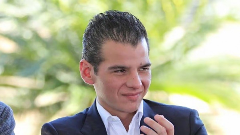 6662417a7a38e_940_529 › La Sierra Madre Entrevisa De Adela Micha a Miguel Flores Destapa Su Ambición De Poder Y Graba En Un Centro Cultural