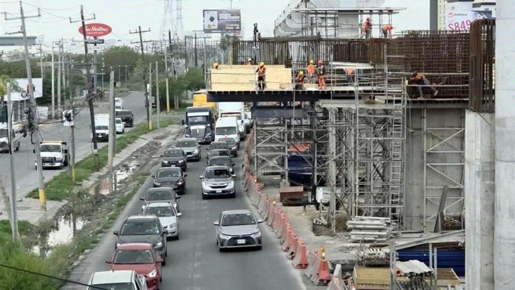 Miguel Alemán Con Caos Vial Debido a Las Construcciones De La Línea 6. 