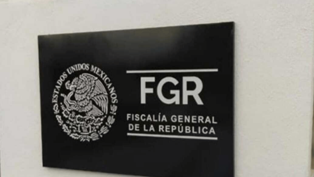 Como-funciona-la-triangulacion-de-dinero-de-samuel › La Sierra Madre Cómo Funciona La Triangulación De Dinero De Samuel › La Sierra Madre